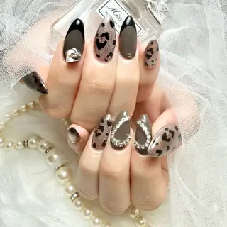 ロング Conjunim MAMI🎀✨のネイルデザイン