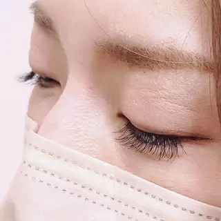 マツエク・マツパ S Fumiのネイルデザイン