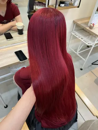 ロング カラー Lamp 柏 山口 か乃 ブリーチカラーのヘアスタイル