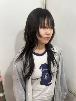 ロング 💥ウルフカット デザインあんな💥のヘアスタイル