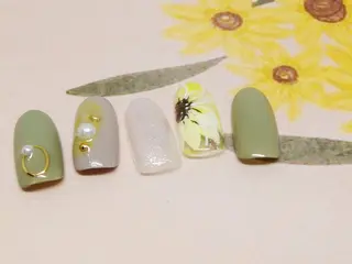 ネイル ティーエヌ 金山駅東口店のネイルデザイン