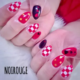 ネイル NOIROUGE所属・NOI ROUGEのネイルデザイン