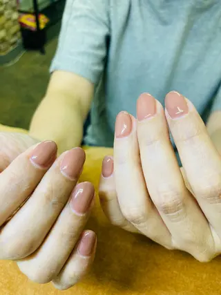 ネイル ECLAT エクラ所属・寺山 千鶴のネイルデザイン