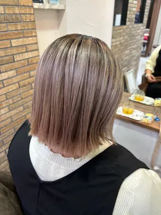 ミディアム カラー ショート・パーマ・デ ザインカラー/むつみのヘアスタイル