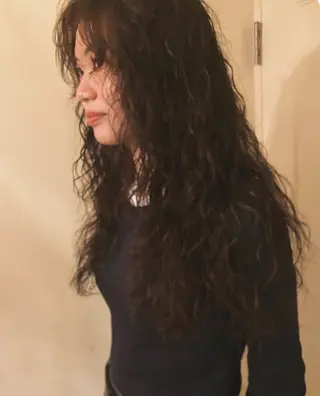 パーマ 木村 百花のヘアスタイル