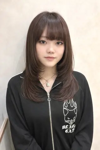 セミロング カラー レイヤーカット/ 透明感カラー/みずほのヘアスタイル