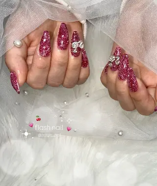 ネイル Neige所属・Neige 𓂃 aiのネイルデザイン