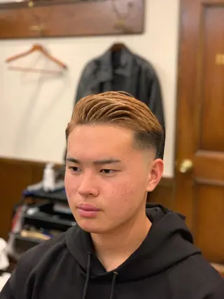 ショート HIRO銀座　バーバーショップ大宮所属・ヒロ銀座 林のヘアスタイル