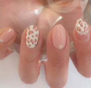 ネイル ゲン レイカのネイルデザイン