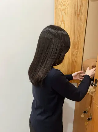 セミロング 似合わせ/顔周り / レイヤーのヘアスタイル