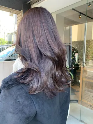 ロング カラー 透明感/オリーブ/ グレージュ/YUKAのヘアスタイル