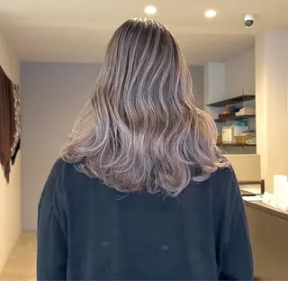 ミディアム batik dua所属・尼丁 勇磨のヘアスタイル