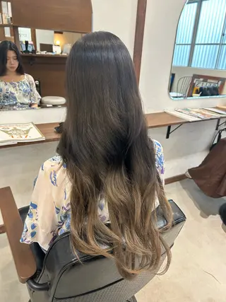 ロング 透明感カラー🪽 mioのヘアスタイル