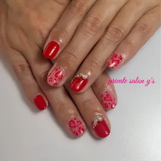 ネイル y' sのネイルデザイン