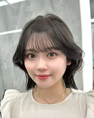ミディアム 韓国顔まわり/前髪 /レイヤー/いつきのヘアスタイル