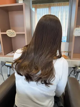 カラー fuhcoh小倉魚町店所属・秋吉 結愛のヘアスタイル