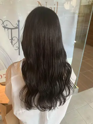 カラー 山本 鮎里のマツエク・マツパデザイン