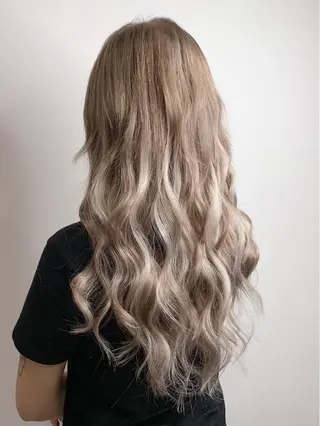 ロング YUDU🍊 germe/ジェルムのヘアスタイル