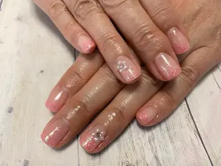 ネイル nico.nico.mark NAIL所属・小林 梓のエステ・リラクイメージ