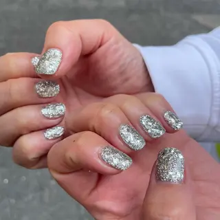 ネイル nail.gorin所属・吉村 優子のネイルデザイン