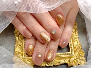 ネイル マジックミラー所属・マジック ミラーのネイルデザイン