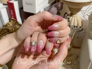 ネイル One plus StudioNailのネイルデザイン