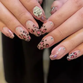 ネイル Lusso🫧 Ayaneのネイルデザイン