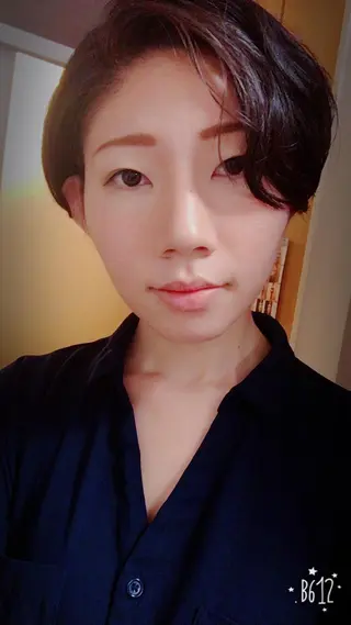 ショート ヘアアレンジ メンズ キッズ ネイル マツエク・マツパ アニメ,Vオタク× 即効痩せエステサロンのエステ・リラクイメージ