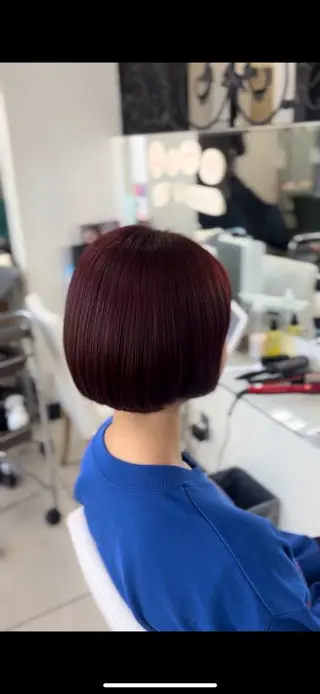 ショート カラー 今月限定特別価格！✨ ムウミのヘアスタイル