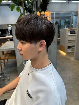 ショート メンズ ⭐ハイトーンブリーチ ミルクティーピンクのヘアスタイル