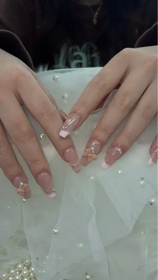 ネイル SHION  のネイルデザイン