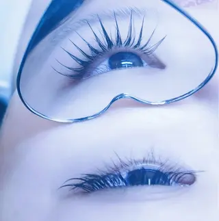 マツエク・マツパ Moe🤍Moon Doll Eyeのマツエク・マツパデザイン