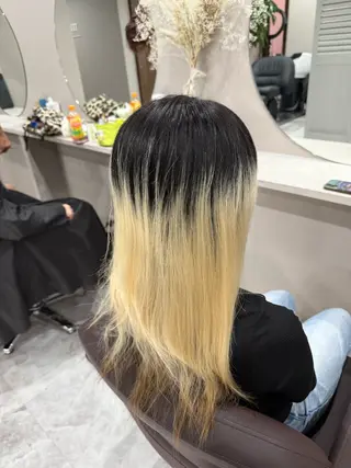 ミディアム カラー mimiiy梅田 中崎町ハイトーンのヘアスタイル