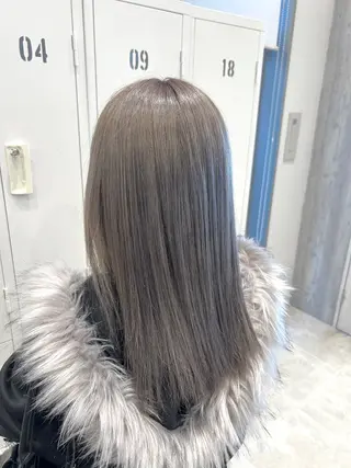 カラー Agu hair rojet所属・Ryujiハイトーン /デザインカラーのヘアスタイル