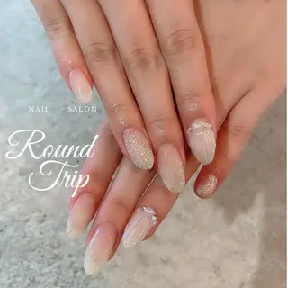 ネイル ネイルサロンラウンドトリップ所属・石江 実希のネイルデザイン