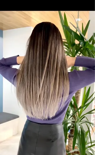 ロング 💎神戸三宮puty _ai✨💎のヘアスタイル