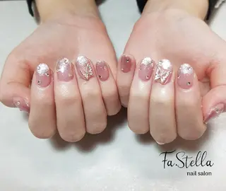 ミディアム ネイル Fa.Stella ファステラ のネイルデザイン