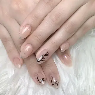 ネイル ナナ ミのネイルデザイン