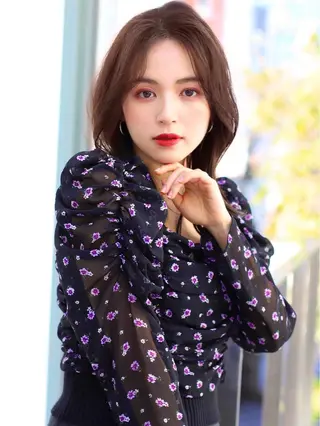 ミディアム 韓国🇰🇷透明感 ERIのヘアスタイル