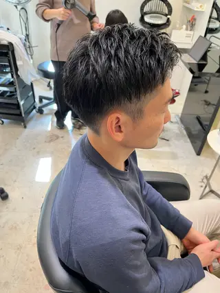 メンズ che're AMIE所属・山中 真紫のヘアスタイル