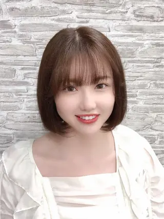 ショート カラー 韓国ヘア🤍髪質改善 🇰🇷AKANEのヘアスタイル