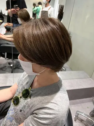 カラー 石井 潤のヘアスタイル