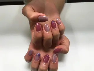 ネイル Dynamoon所属・吉田 芹菜のネイルデザイン