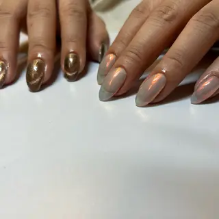 ミディアム watabe .のネイルデザイン