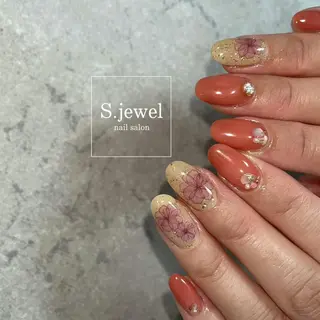 ネイル S♡JEWEL所属・S. JEWELのネイルデザイン