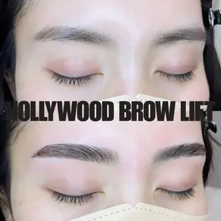 アイブロウ ar...beauty salon所属・藤原 茜のマツエク・マツパデザイン