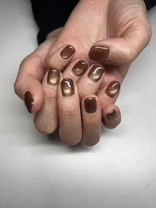 ネイル ピュアアクア所属・斧田 莉穂のネイルデザイン