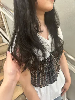 ロング カラー 艶髪に✧ / 透明感 カラー / 冨成のヘアスタイル