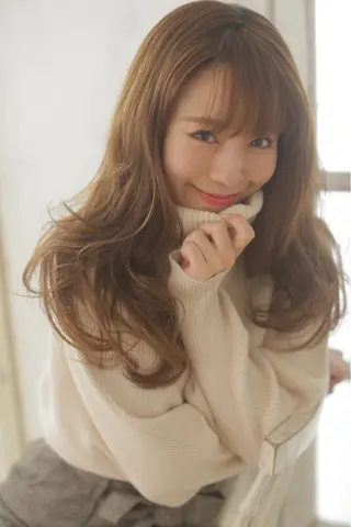 カラー 龍 門のヘアスタイル