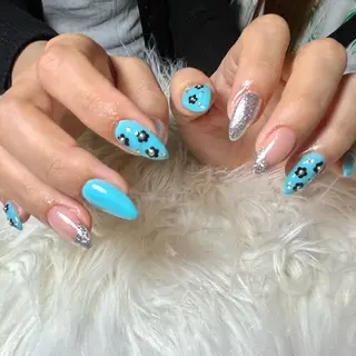 ネイル hohomi .のネイルデザイン